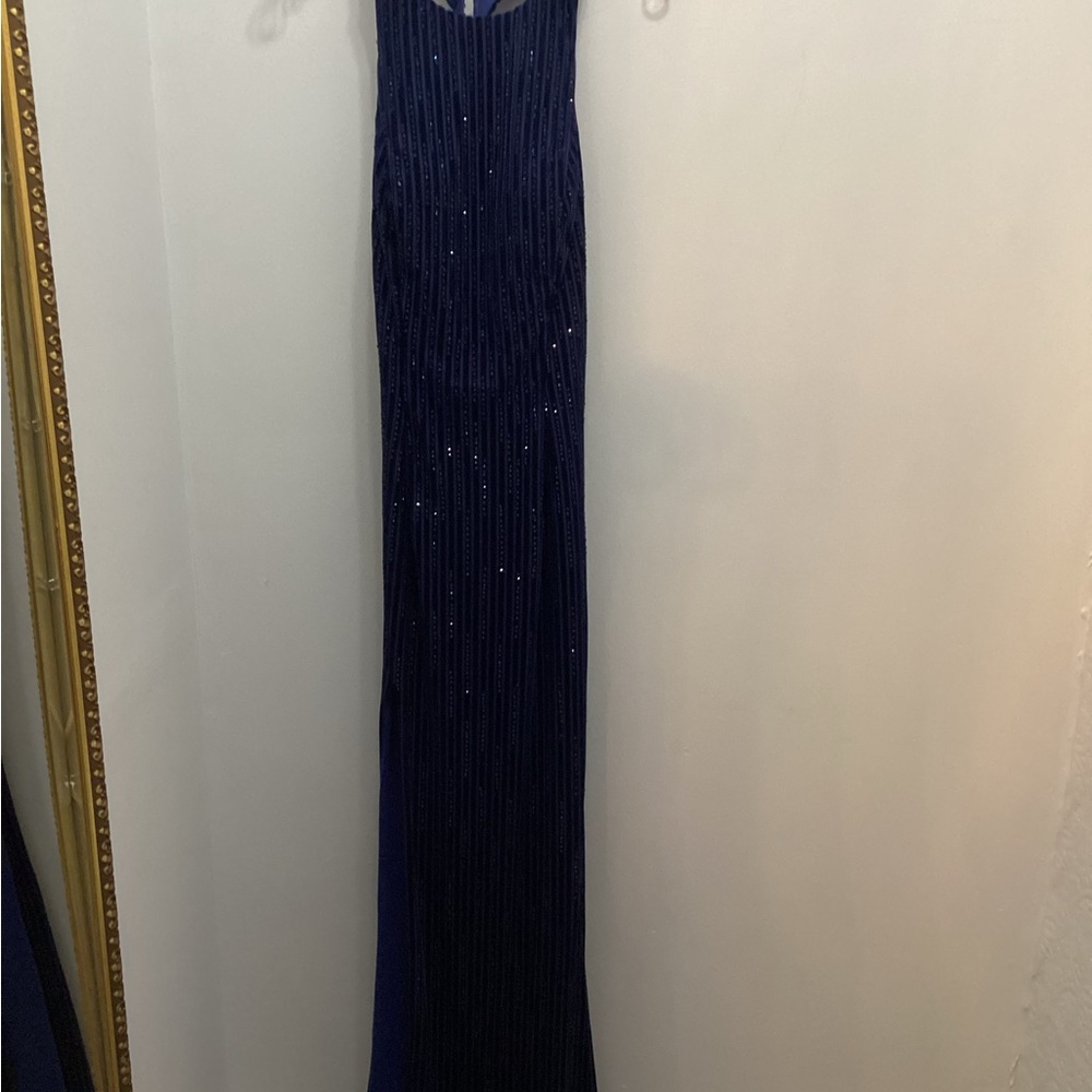 Lafemme, navy velvet, sizes 10